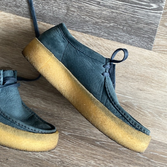 Men’s size 9 Clark’s original wallabee chukka in Teal - Picture 12 of 17